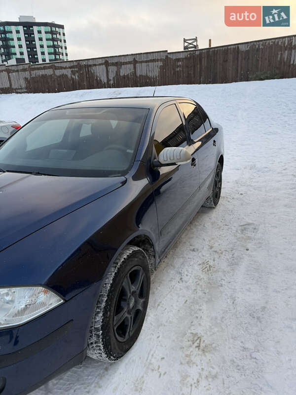 Лифтбек Skoda Octavia 2008 в Умани