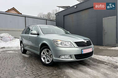 Универсал Skoda Octavia 2010 в Львове