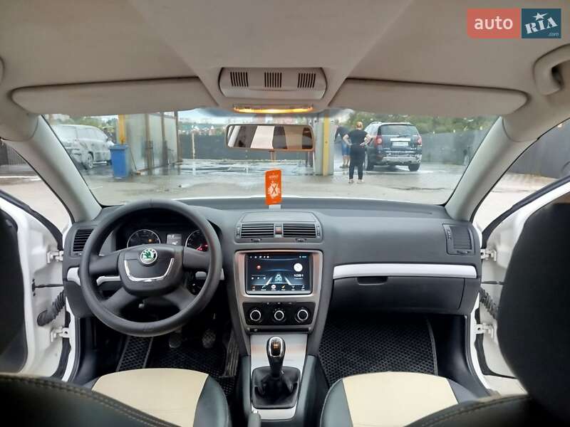 Лифтбек Skoda Octavia 2011 в Хмельницком