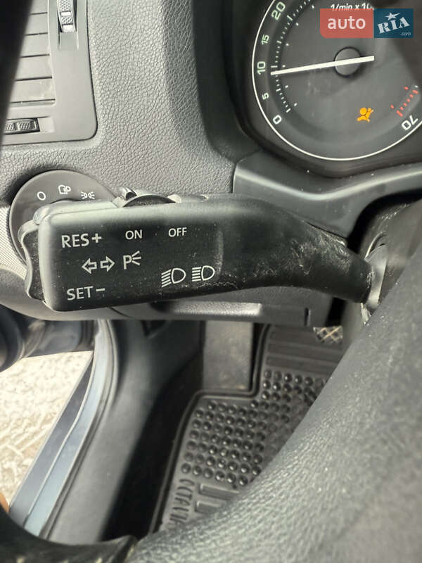 Универсал Skoda Octavia 2006 в Нововолынске