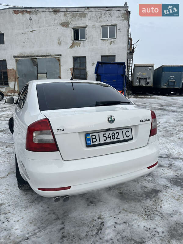 Лифтбек Skoda Octavia 2011 в Полтаве фото 5 Лифтбек Skoda Octavia 2011 в Полтаве