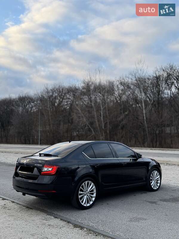 Лифтбек Skoda Octavia 2018 в Запорожье