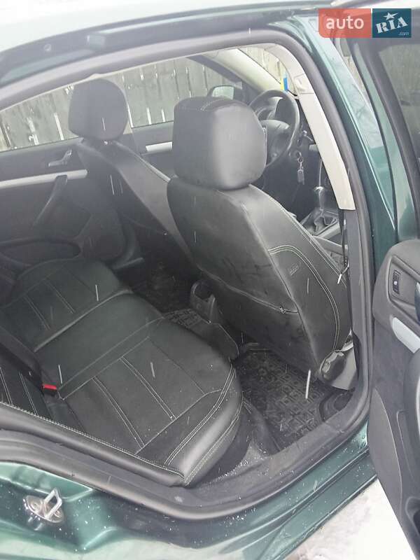 Лифтбек Skoda Octavia 2007 в Чернигове