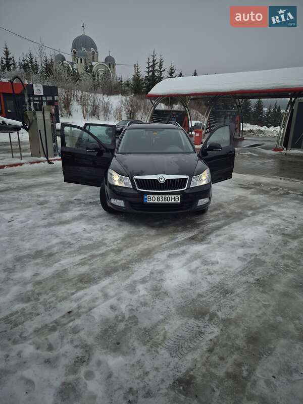 Универсал Skoda Octavia 2011 в Тернополе фото Универсал Skoda Octavia 2011 в Тернополе