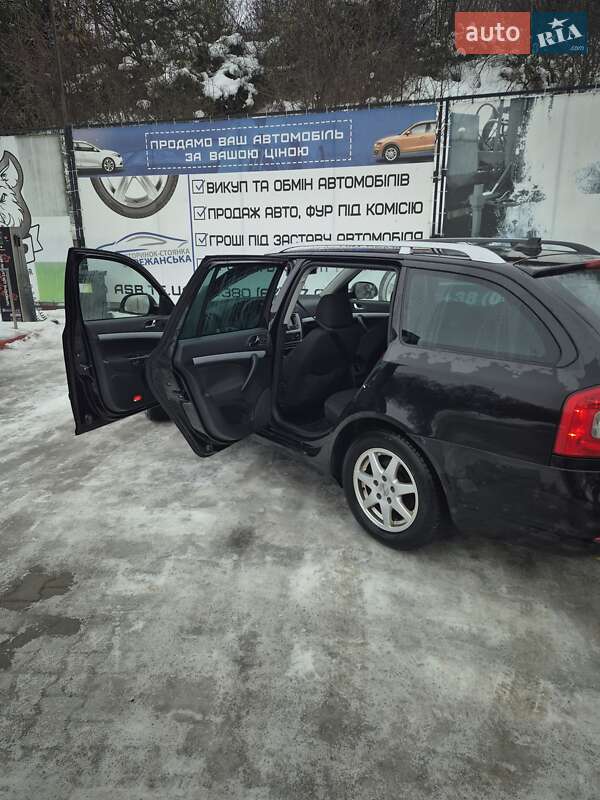 Универсал Skoda Octavia 2011 в Тернополе фото 5 Универсал Skoda Octavia 2011 в Тернополе