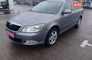 Універсал Skoda Octavia 2013 в Рівному