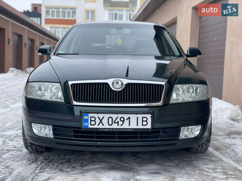 Лифтбек Skoda Octavia 2006 в Староконстантинове