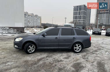 Универсал Skoda Octavia 2012 в Львове