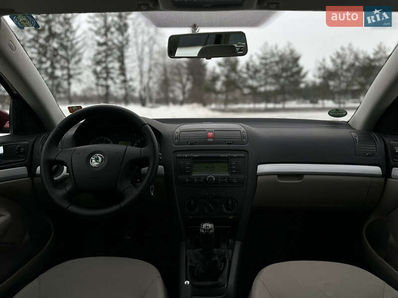 Универсал Skoda Octavia 2006 в Самборе