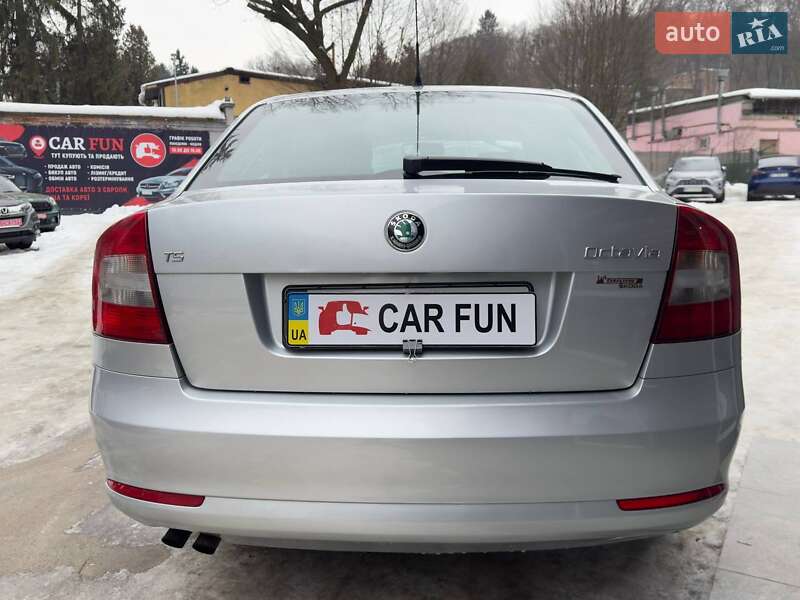 Лифтбек Skoda Octavia 2012 в Львове