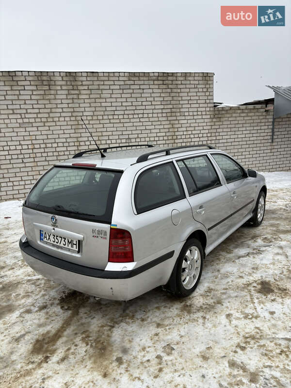 Универсал Skoda Octavia 2003 в Харькове