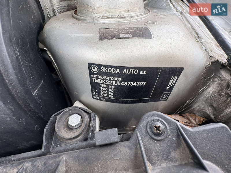 Универсал Skoda Octavia 2003 в Харькове