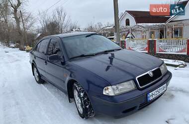 Лифтбек Skoda Octavia 1997 в Первомайске