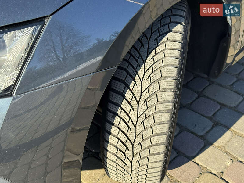 Универсал Skoda Octavia 2021 в Луцке