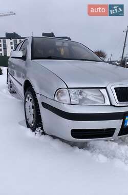 Универсал Skoda Octavia 2004 в Виннице