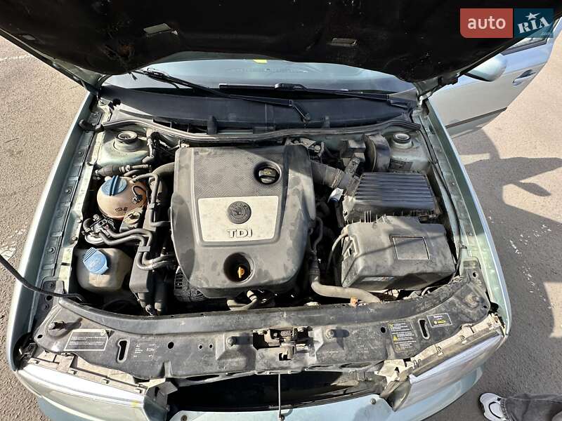 Лифтбек Skoda Octavia 2009 в Полтаве