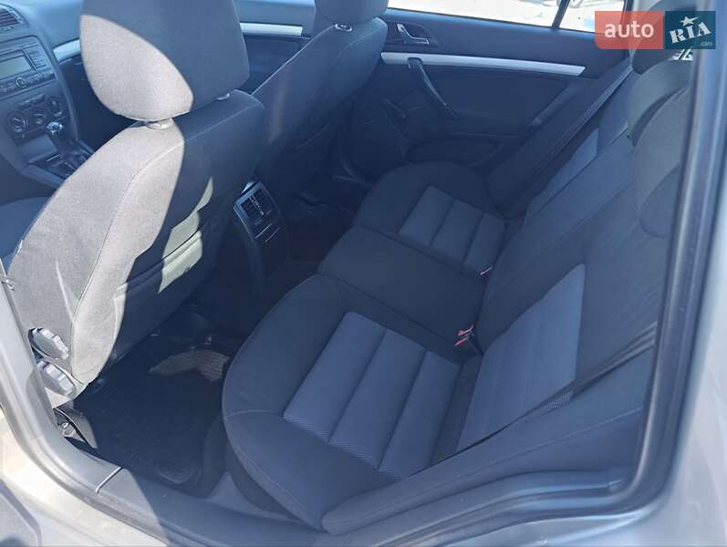 Универсал Skoda Octavia 2006 в Виннице