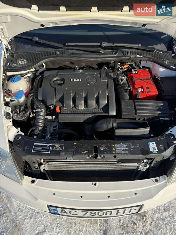 Универсал Skoda Octavia 2009 в Любомле