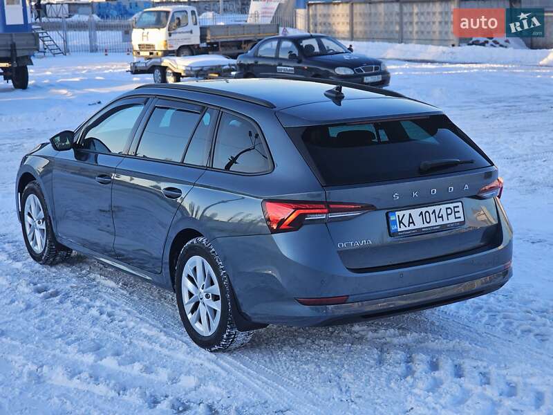 Универсал Skoda Octavia 2020 в Киеве