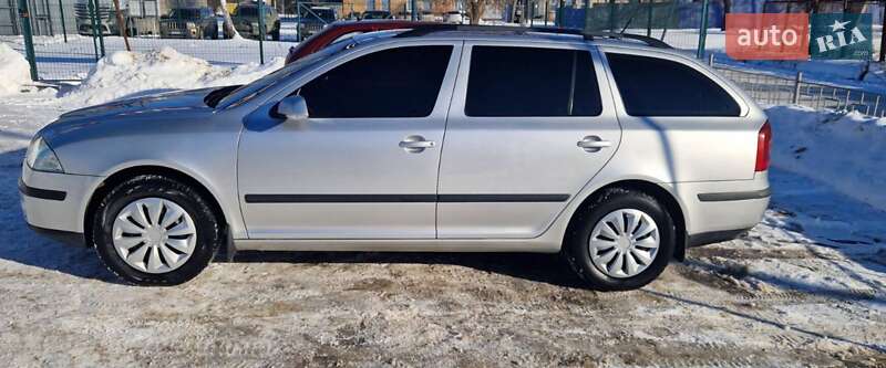 Универсал Skoda Octavia 2006 в Софиевской Борщаговке