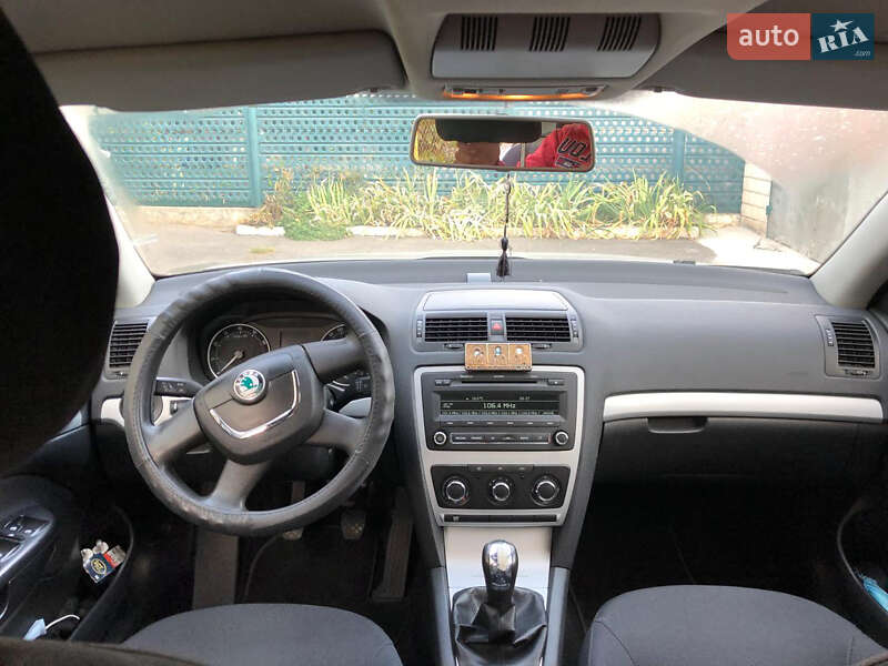 Лифтбек Skoda Octavia 2010 в Хмельницком