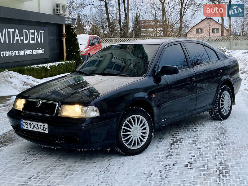 Лифтбек Skoda Octavia 2000 в Ивано-Франковске