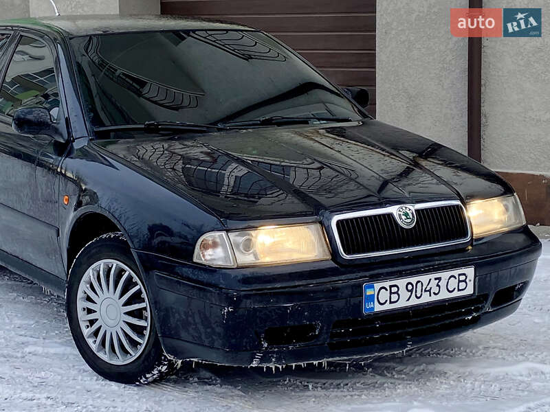Лифтбек Skoda Octavia 2000 в Ивано-Франковске