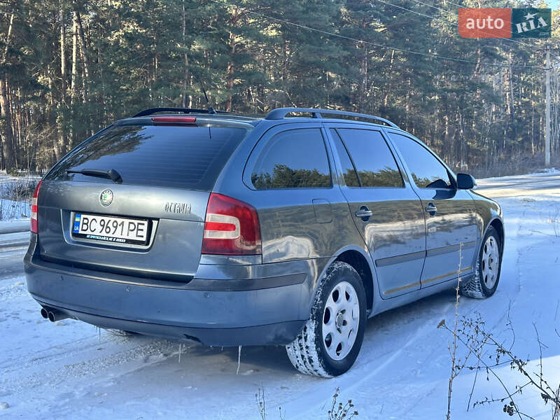 Универсал Skoda Octavia 2005 в Богодухове