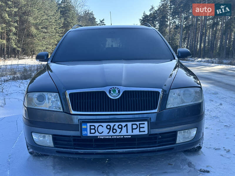 Универсал Skoda Octavia 2005 в Богодухове