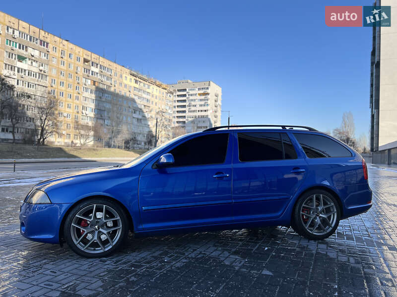 Универсал Skoda Octavia 2009 в Днепре