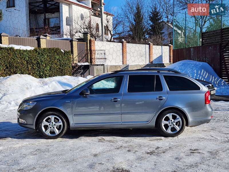Универсал Skoda Octavia 2012 в Луцке