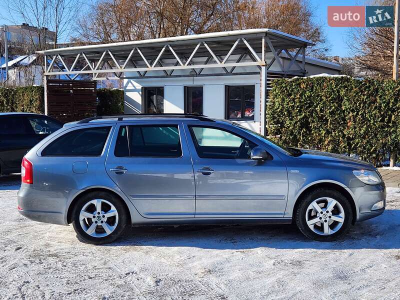 Универсал Skoda Octavia 2012 в Луцке