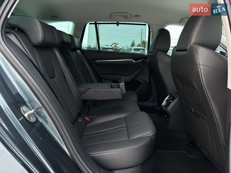 Универсал Skoda Octavia 2021 в Луцке