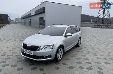 Универсал Skoda Octavia 2018 в Мукачево