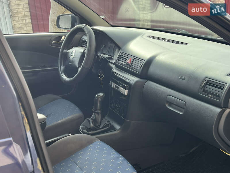 Лифтбек Skoda Octavia 2001 в Тернополе