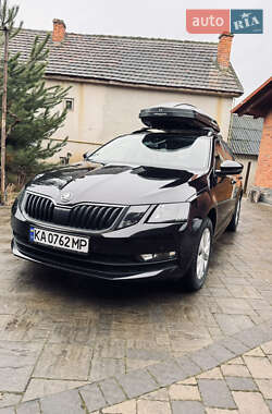 Универсал Skoda Octavia 2019 в Мукачево