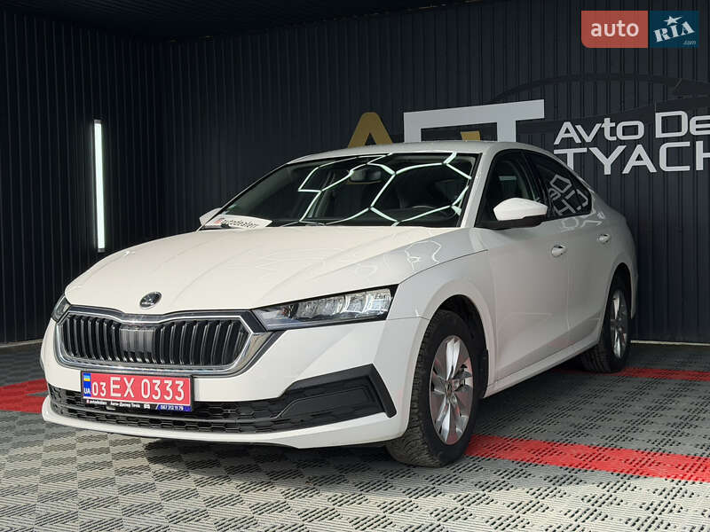 Лифтбек Skoda Octavia 2022 в Тячеве