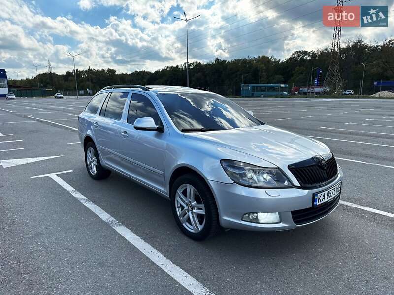Skoda Octavia 2011 Skoda Octavia 2011