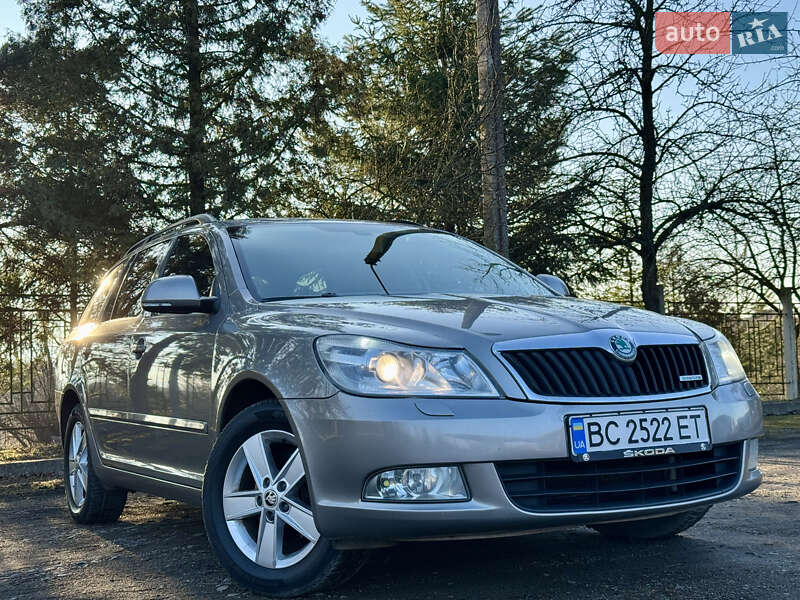 Универсал Skoda Octavia 2011 в Дрогобыче