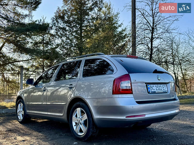 Универсал Skoda Octavia 2011 в Дрогобыче