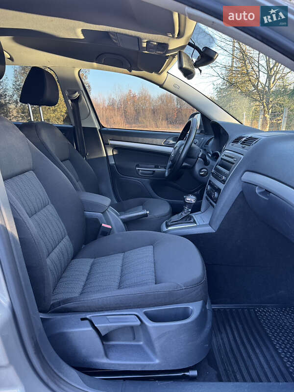 Универсал Skoda Octavia 2011 в Дрогобыче