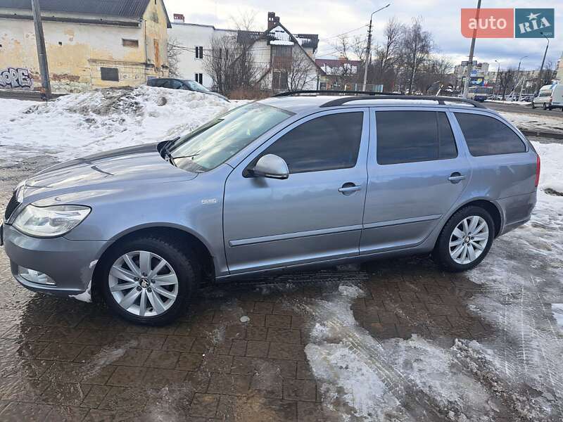 Универсал Skoda Octavia 2011 в Дрогобыче