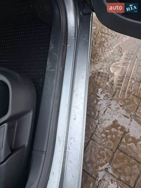 Универсал Skoda Octavia 2011 в Дрогобыче