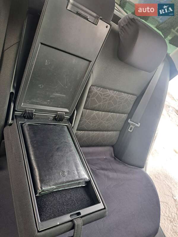 Универсал Skoda Octavia 2011 в Дрогобыче