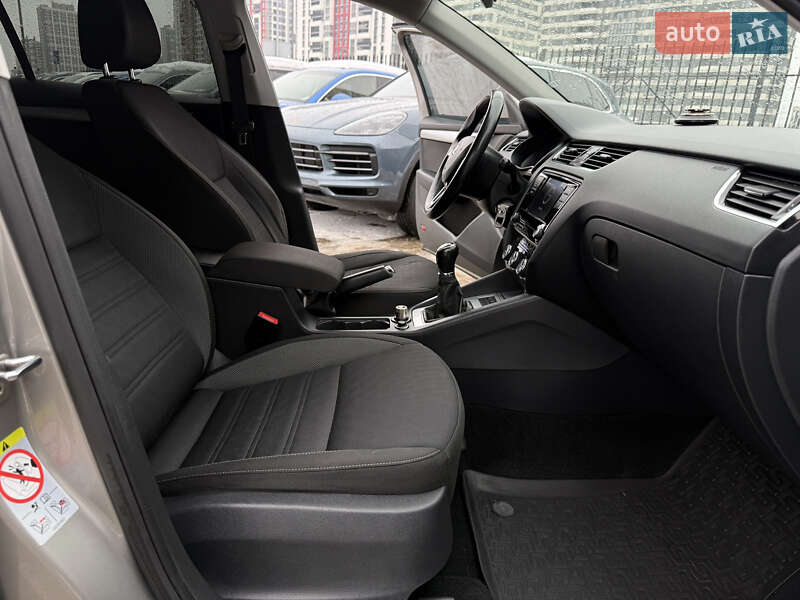 Лифтбек Skoda Octavia 2017 в Киеве фото 15 Лифтбек Skoda Octavia 2017 в Киеве