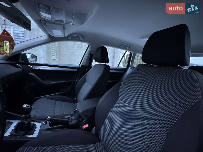 Универсал Skoda Octavia 2014 в Луцке фото 17 Универсал Skoda Octavia 2014 в Луцке