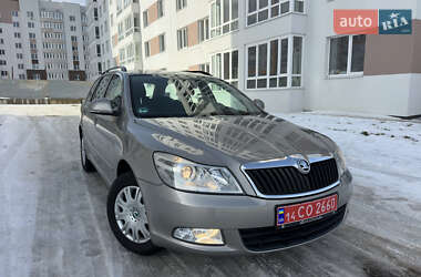 Универсал Skoda Octavia 2009 в Виннице