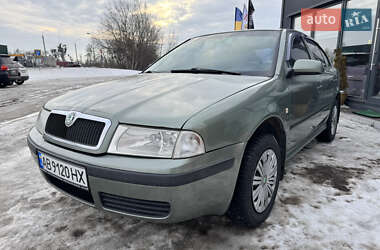 Ліфтбек Skoda Octavia 2002 в Вінниці