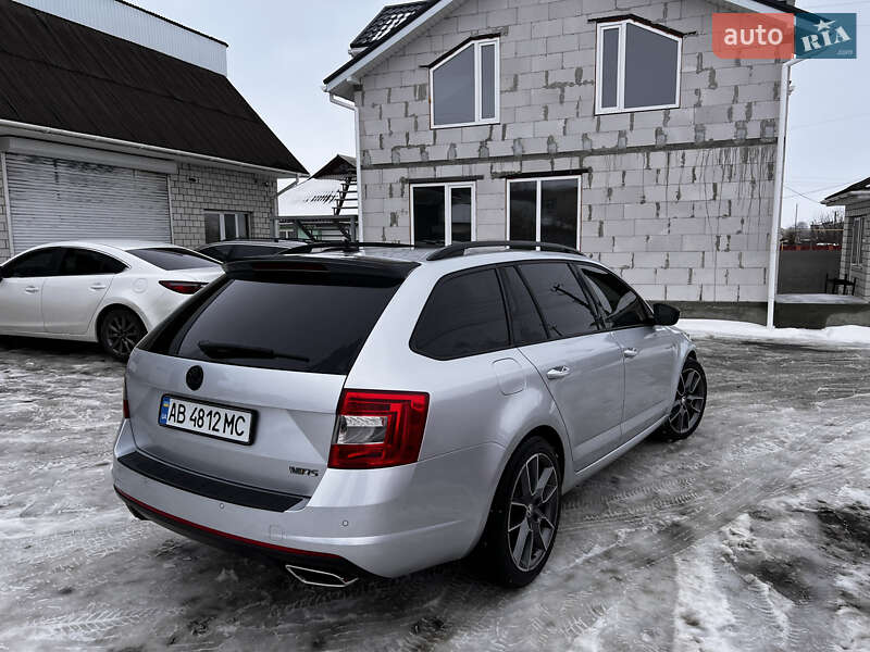 Универсал Skoda Octavia 2015 в Тростянце
