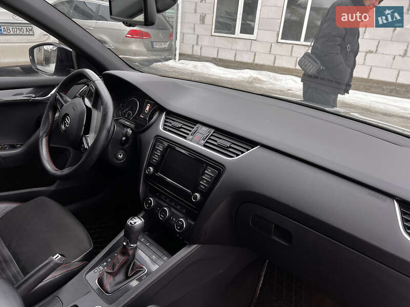Универсал Skoda Octavia 2015 в Тростянце